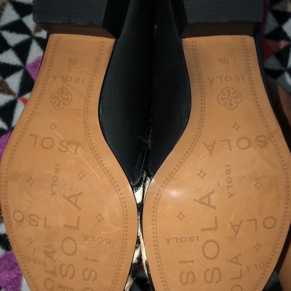 Isola Cowhide Bootie 6.5 Brand NEW Never worn - Picture 5 of 6